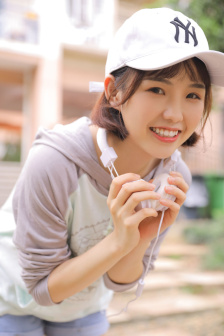 桃桃多肉任落佳